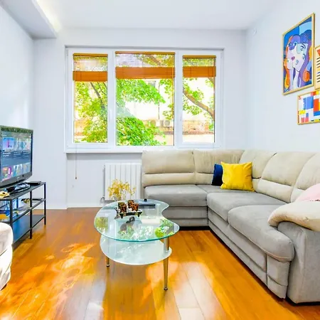 Sofia's Kept Secret In Prime Location! Appartement *