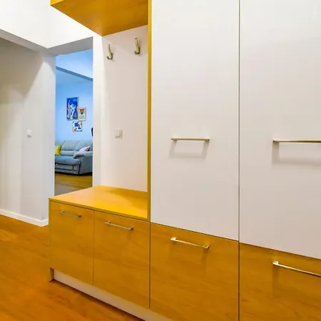 Sofia's Kept Secret In Prime Location! Appartement *