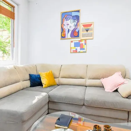 Sofia's Kept Secret In Prime Location! Apartment Sofia